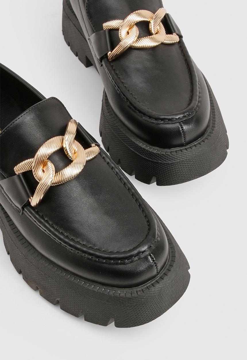 boohoo - Wide fit chunky overlay strap hardware loafers - black