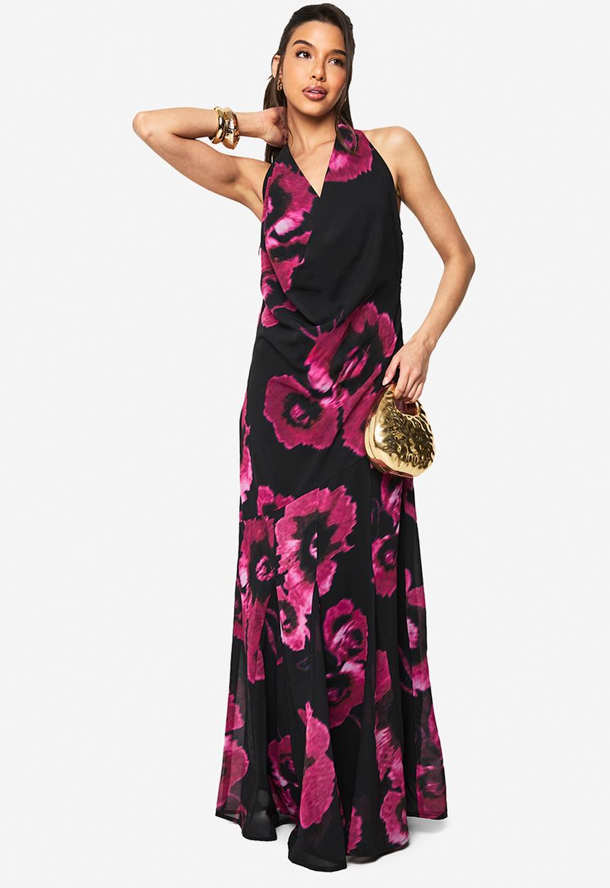 boohoo - Floral chiffon halter neck cowl maxi dress - black