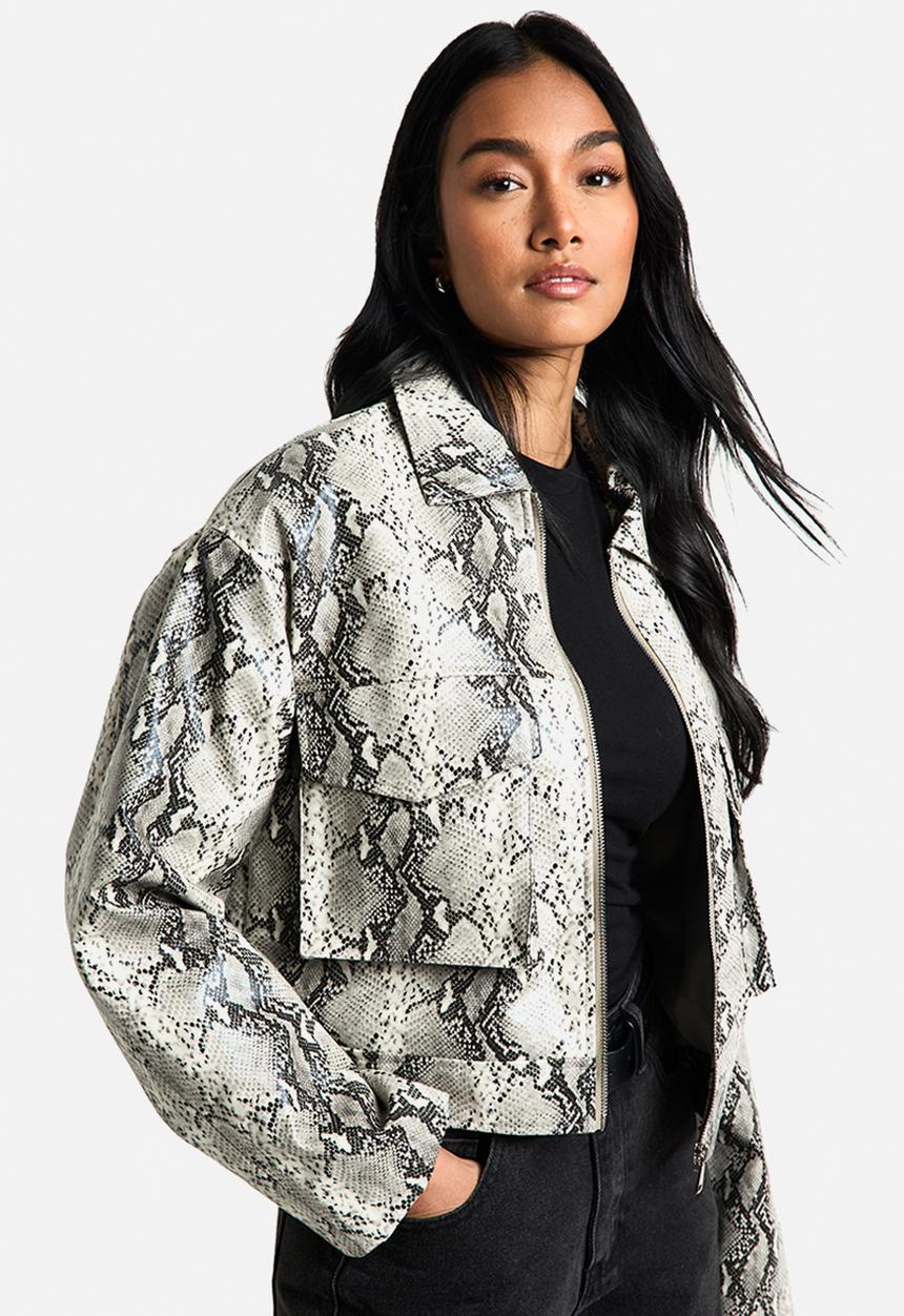 boohoo - Snake print faux leather jacket - grey