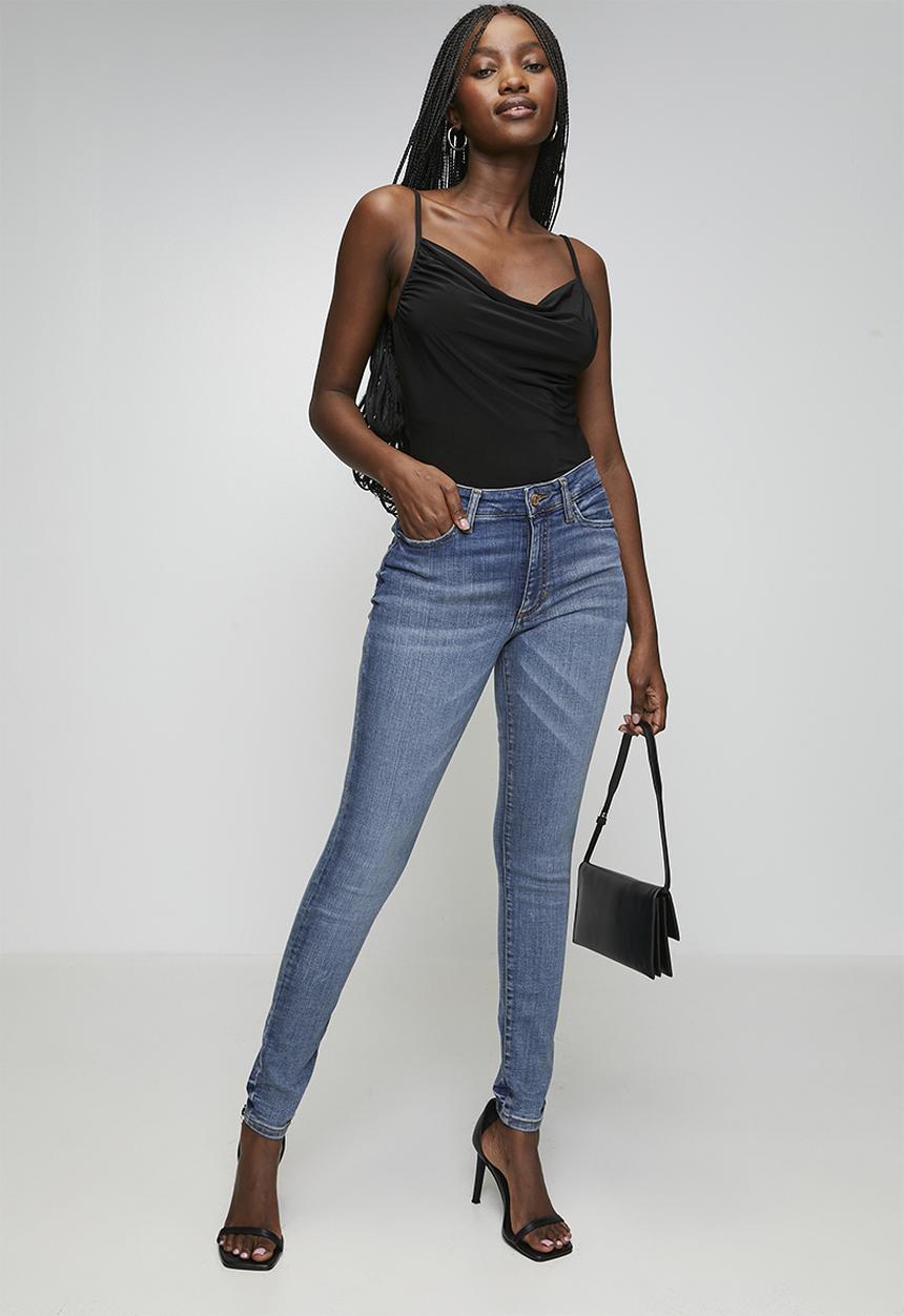 GUESS - 1981 High Rise Skinny - Medium Wash