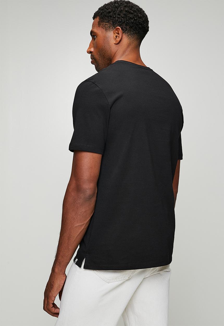 Pringle of Scotland - Roy Embroidery Tee - Black