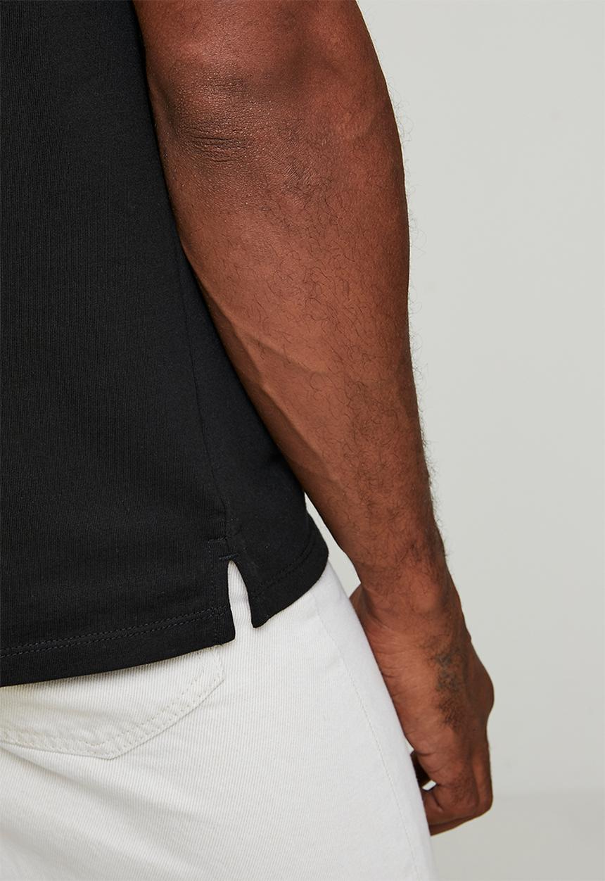 Pringle of Scotland - Roy Embroidery Tee - Black