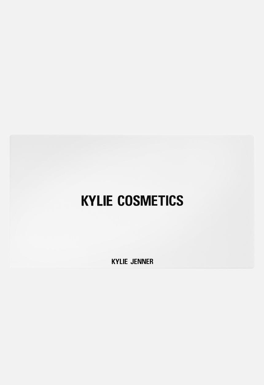Kylie Cosmetics - The Smokey Eyeshadow Palette