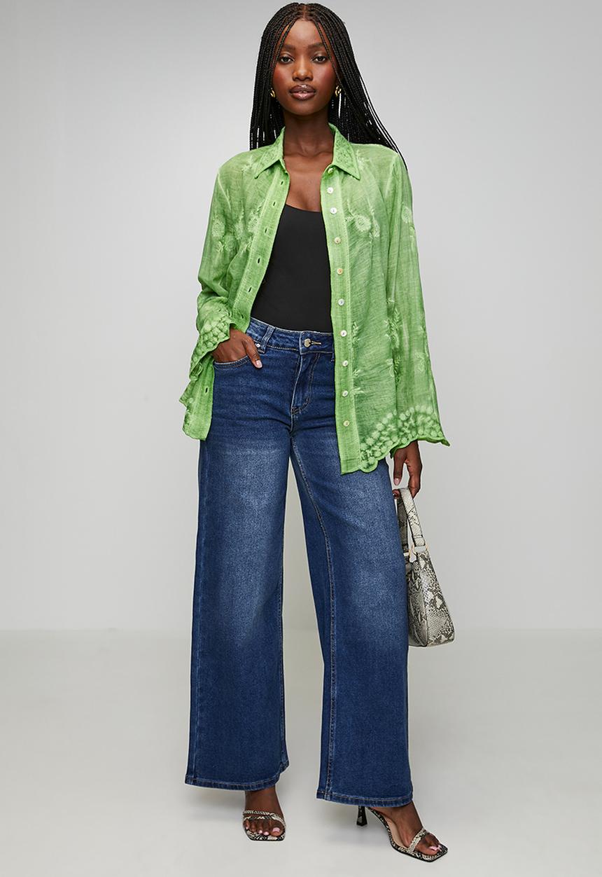 Stella Morgan - Long sleeve Embroidered Voile Blouse With Hem And Scallop - Khaki