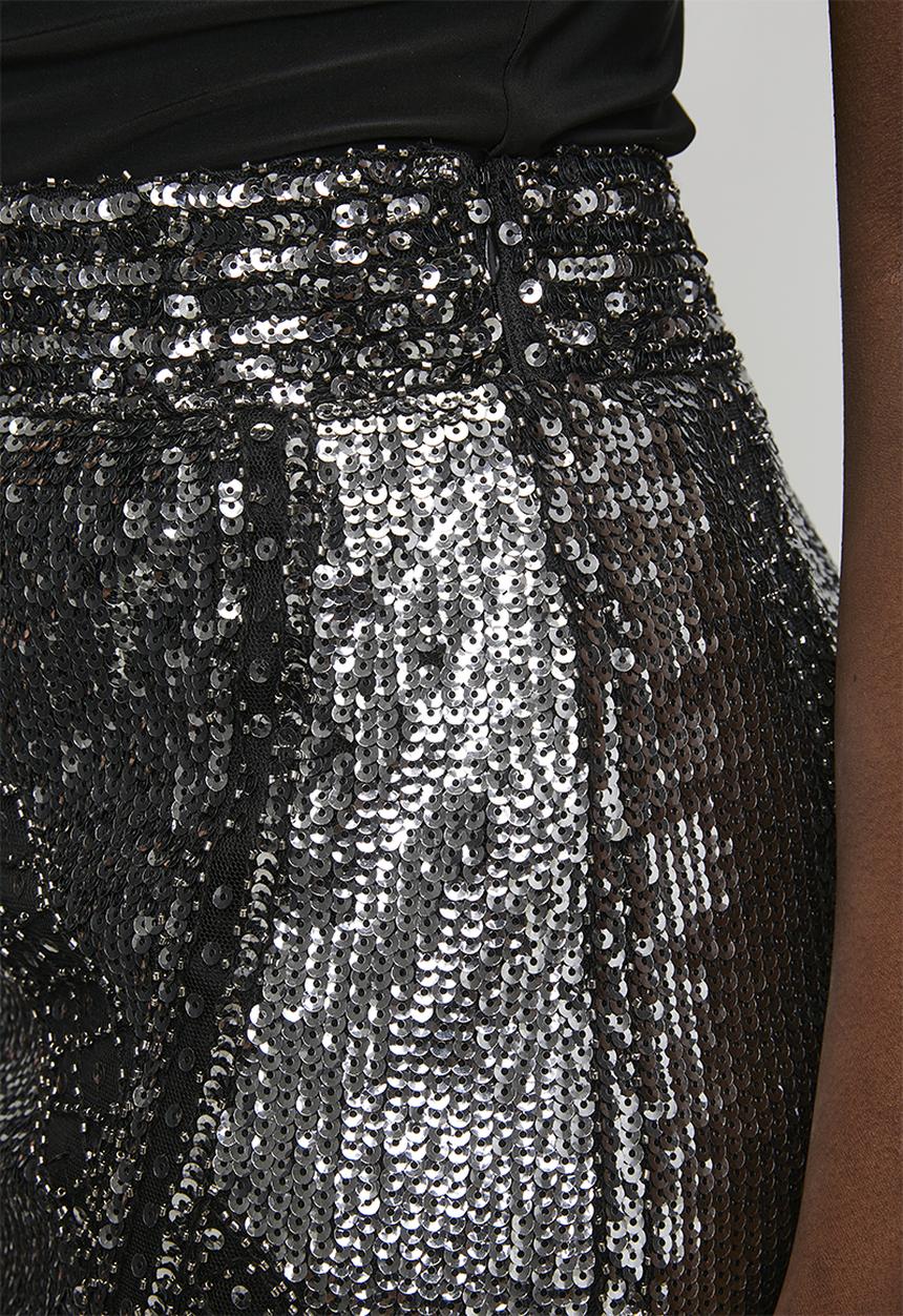 MANDI - Sequin Mini Skirt With Pattern Detail Fully Lined - Silver