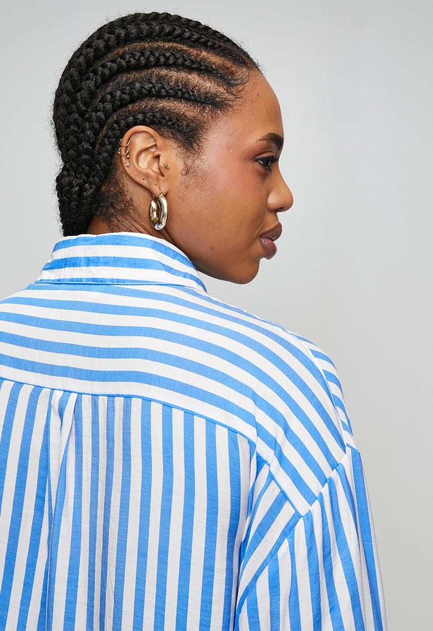 Me&B - Plus Beaded Shirt in Blue Stripe - Blue