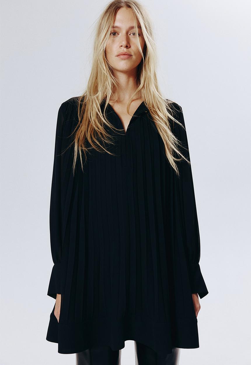 H&M - Pleated dress - black