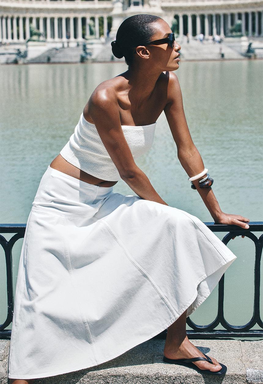H&M - A-line denim skirt - white