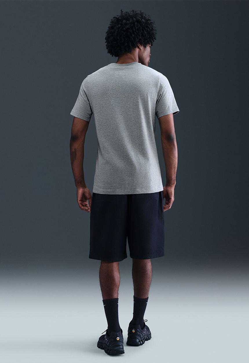 Nike - NSW Block1 Fs Tee - Dark Grey /Black