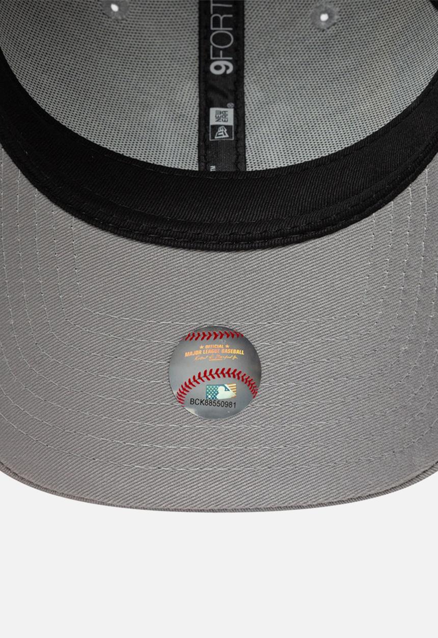 New Era - Side Patch 9Forty® - Grey