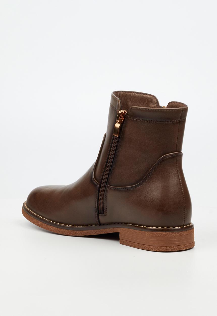 Butterfly Feet - Celeste 8 boot - chocolate