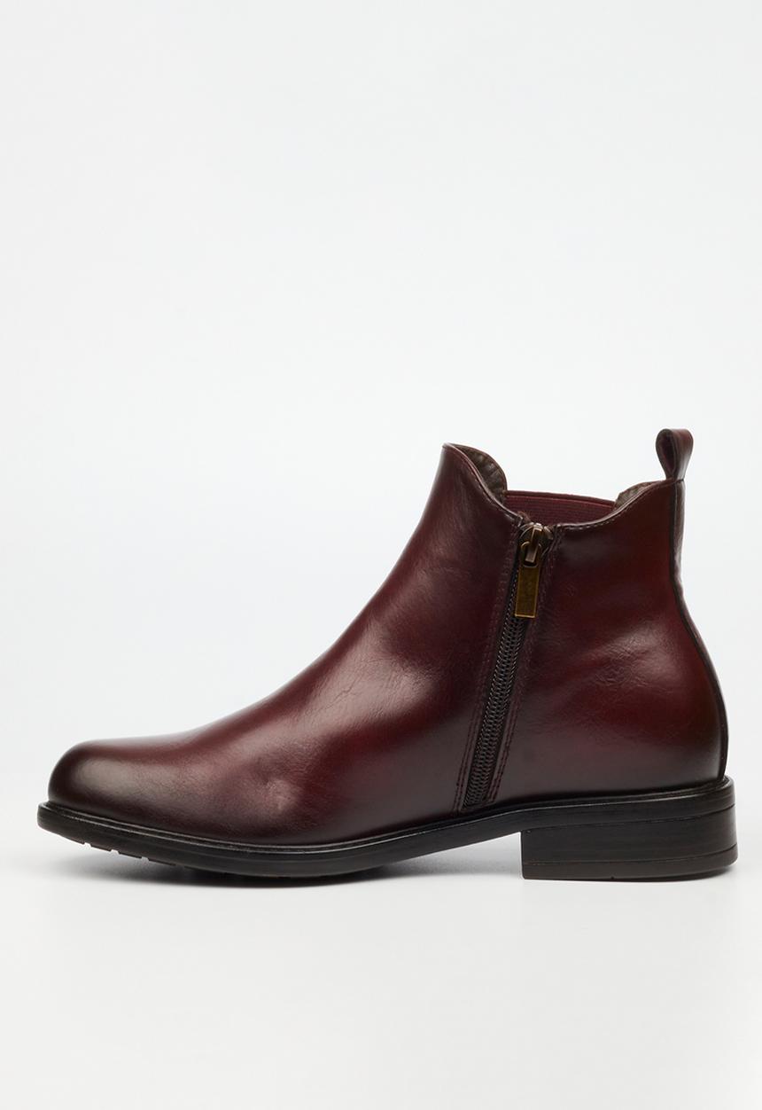 Miss Black - Victoria 5 chelsea ankle boot - burgundy