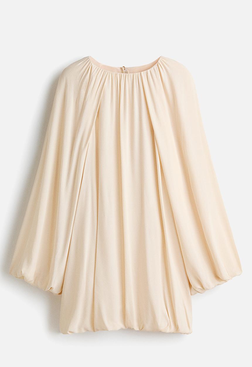 H&M - Loose-fit viscose blouse - light beige