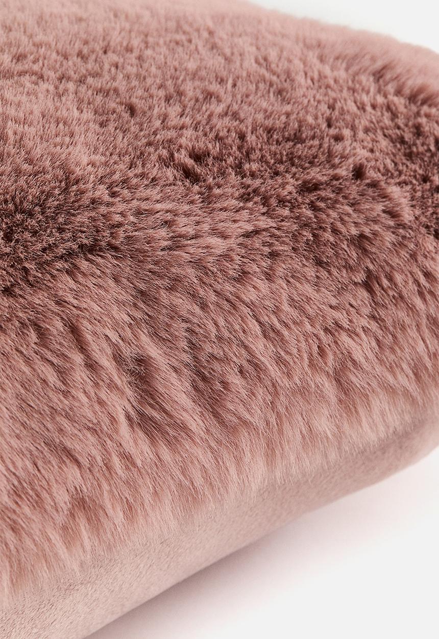 H&M - Fluffy cushion cover - dusty pink 