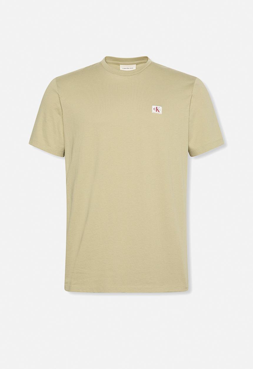 Calvin Klein - Ss Badge 30S Jersey Classic Tee - Cedar