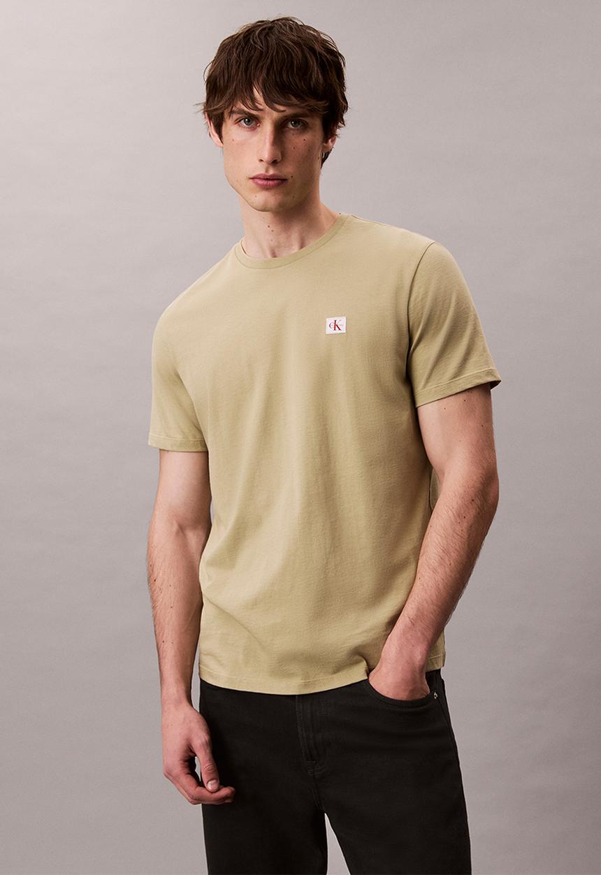 Calvin Klein - Ss Badge 30S Jersey Classic Tee - Cedar