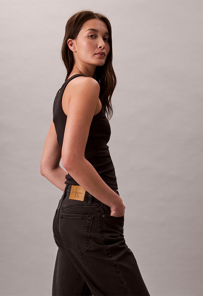 Calvin Klein - High rise straight ck essential black - ck essential black