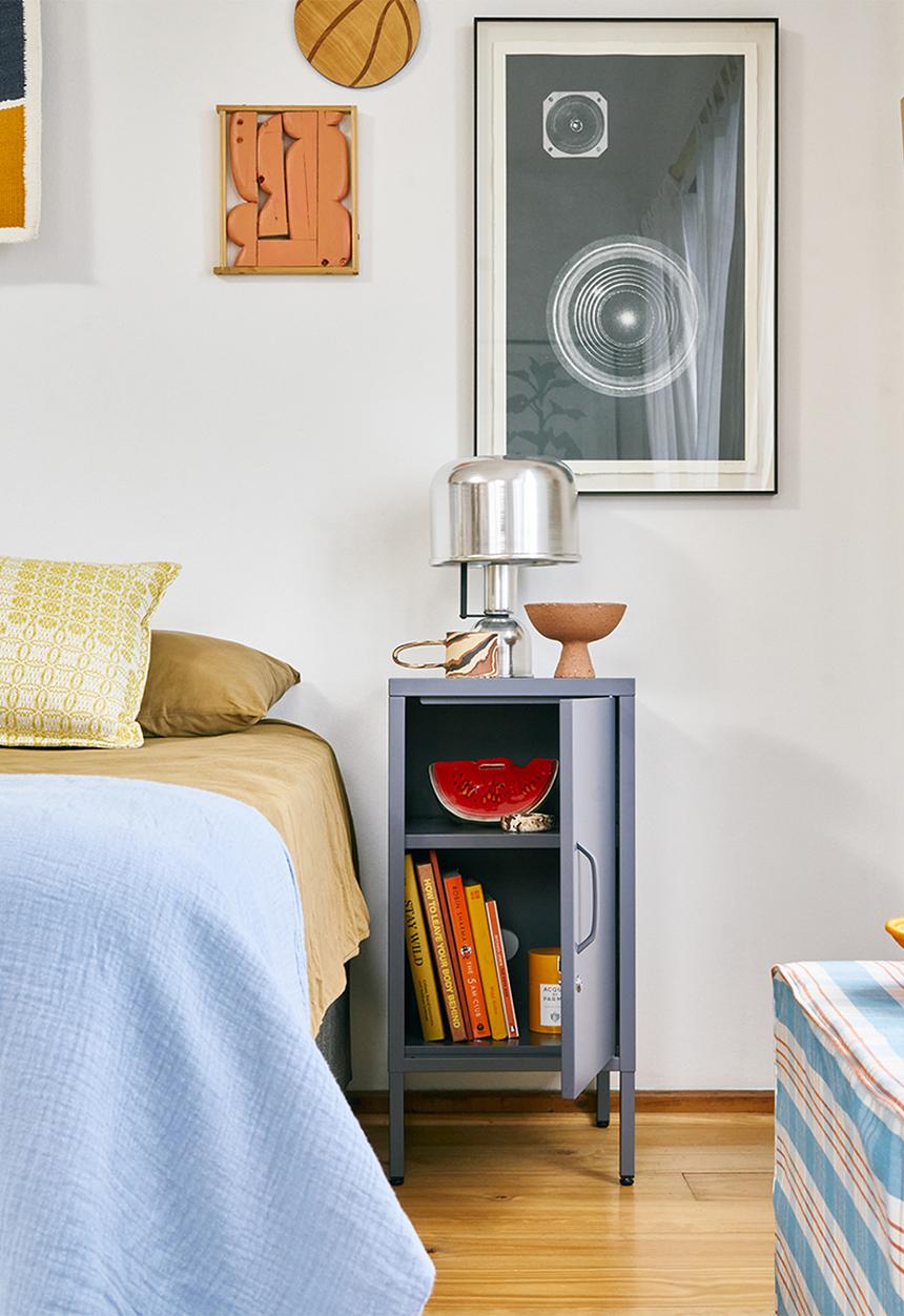 Popstrukt - Sugar cube side table - carbon grey