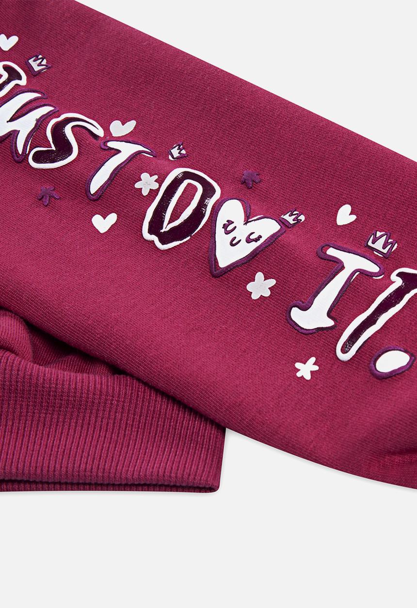 Nike - Nike essentials fleece hoodie - sweet beet