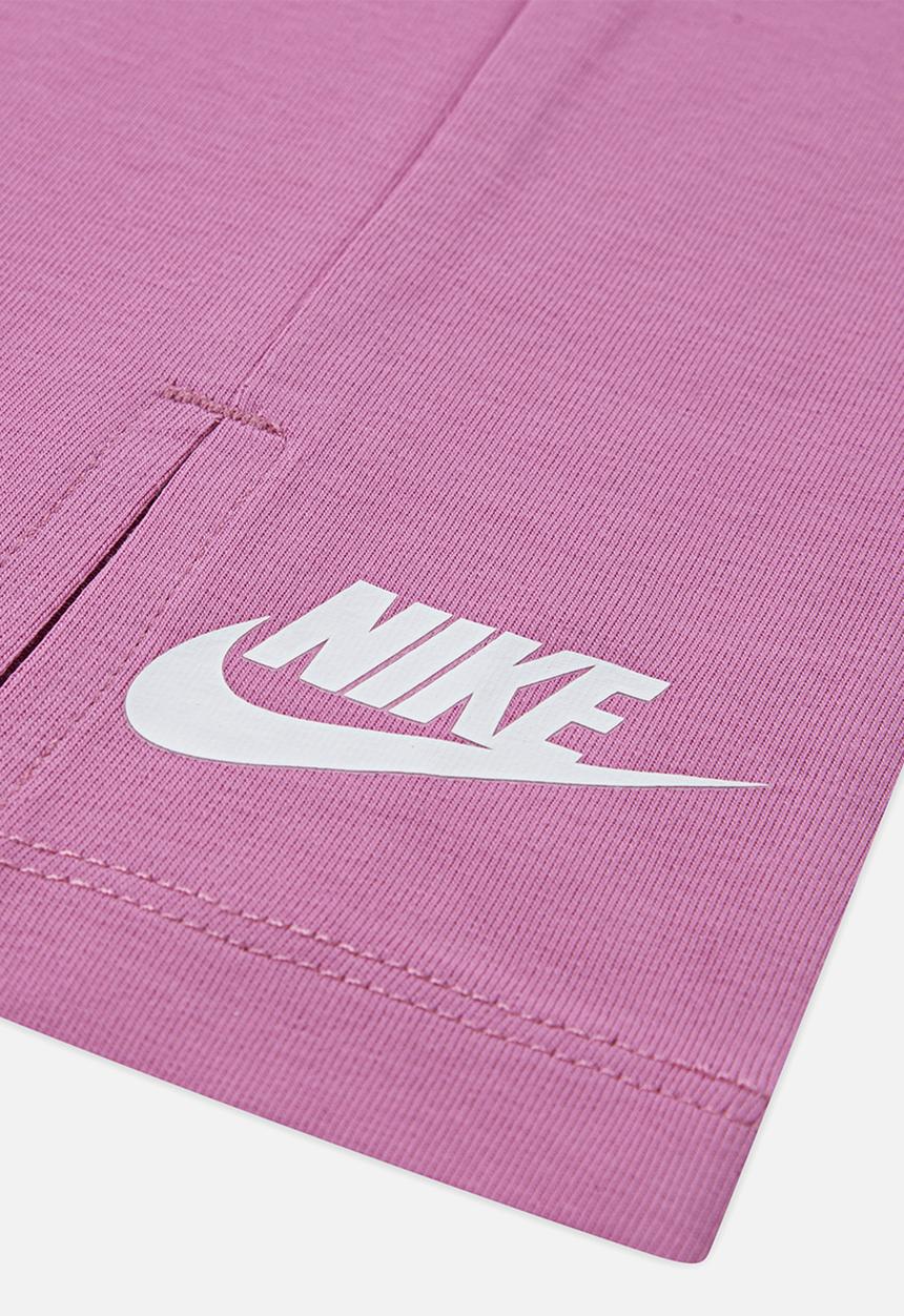 Nike - Nike floral camo crewneck and leggings set - magic flamingo