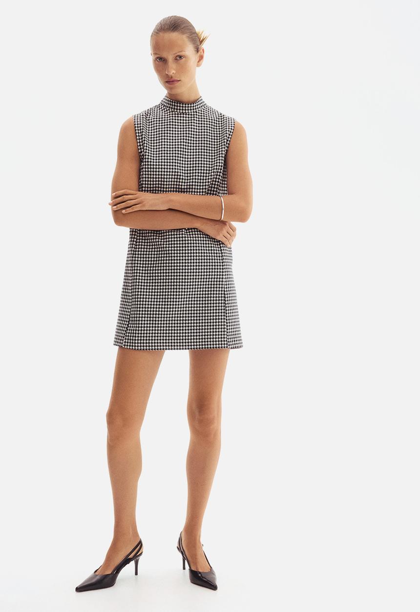 H&M - Shift dress - black dogtooth pattern