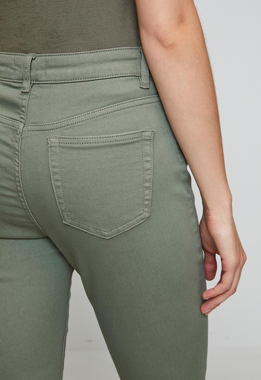 Izabel London - Mid Waist 5 Pocket Crop Length Overdye Jean With Side Slit - Khaki