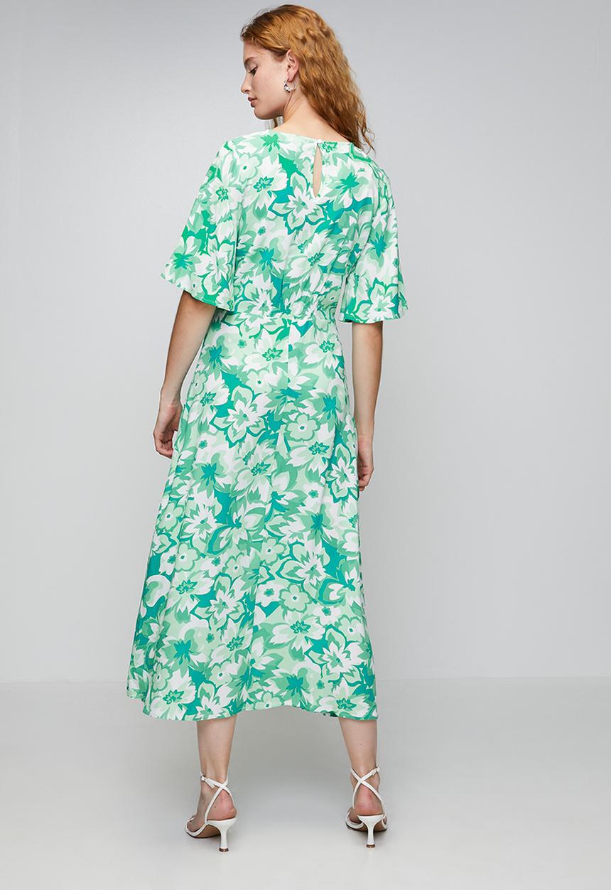 Izabel London - Easy Wearing Maxi Dress With Waist Seam Line And Smock Detail - Teal