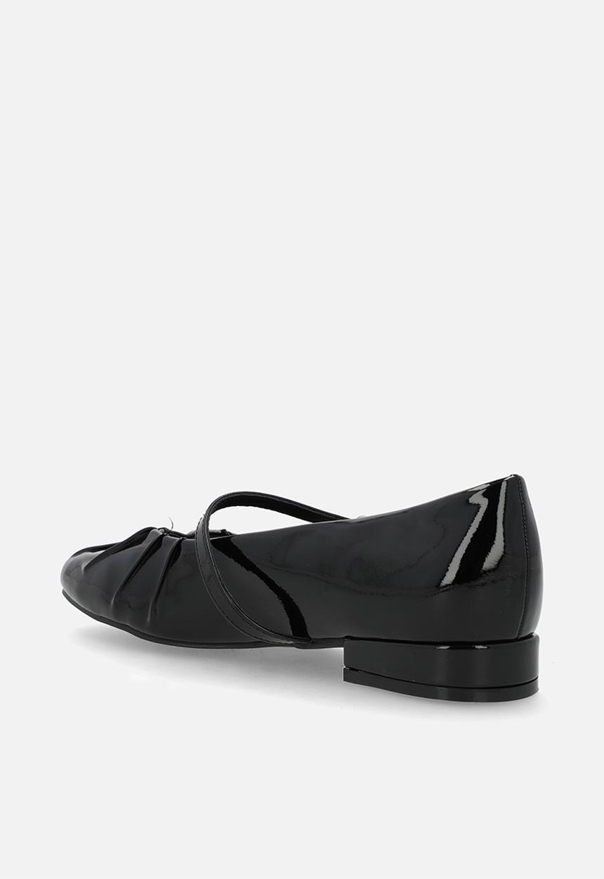 Madison® - Ozell mary-jane pump - black