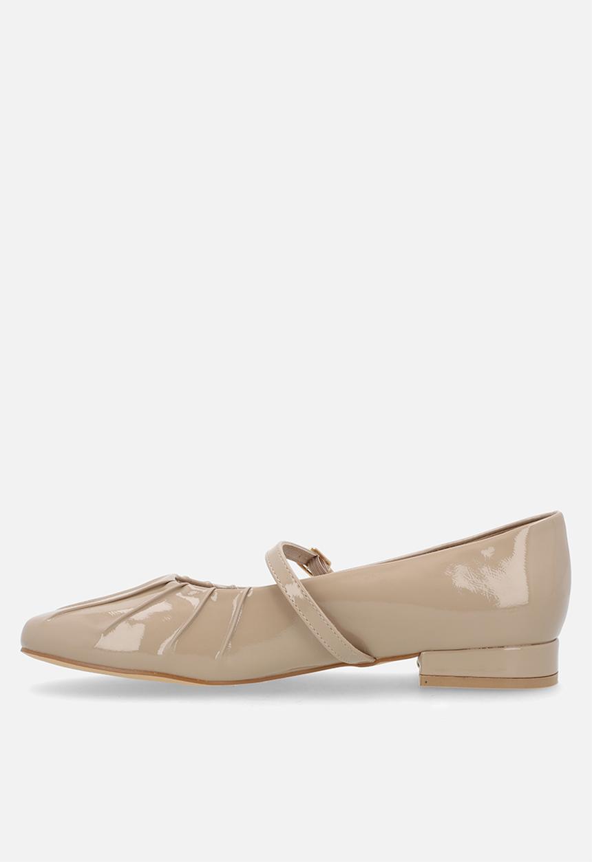 Madison® - Ozell mary-jane pump - neutral 