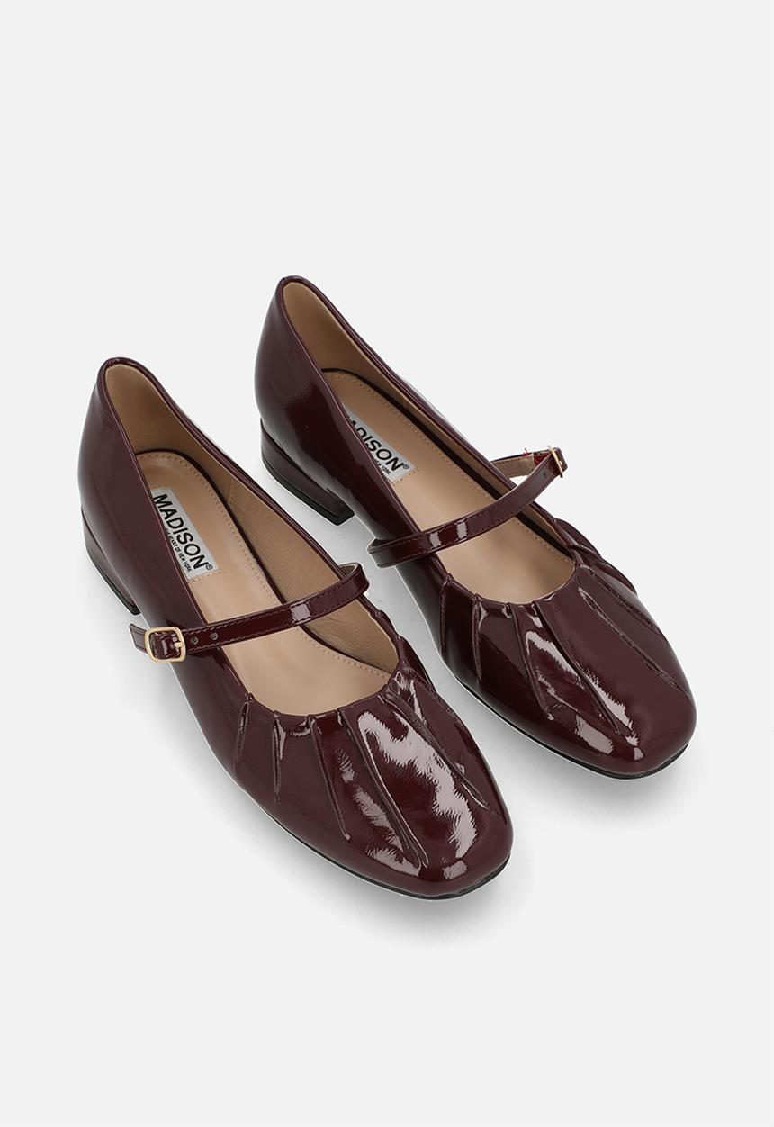 Madison® - Ozell mary-jane pump - wine