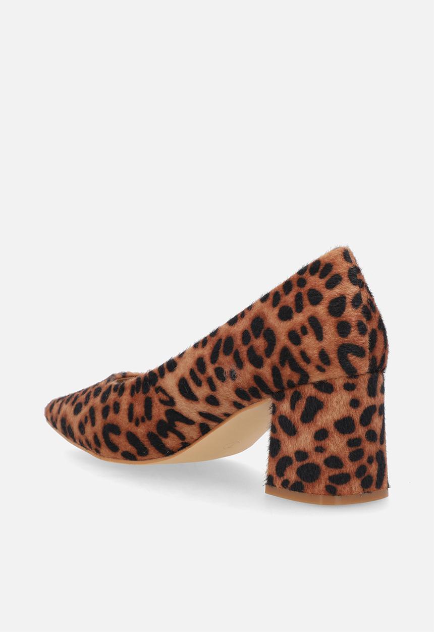 Madison® - Ginger 2 court heel - leopard