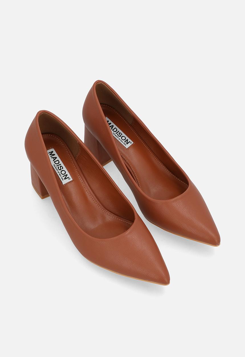 Madison® - Ginger 2 court heel - tan
