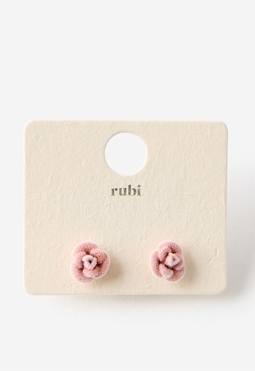 Rubi - Velvet rosette charm earring - blush