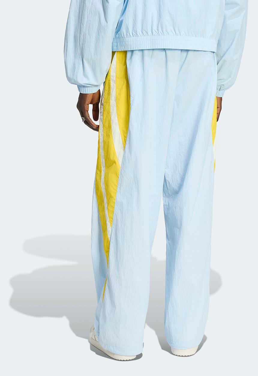adidas Originals - Originals Santiago  Trackpant - Ice Blue