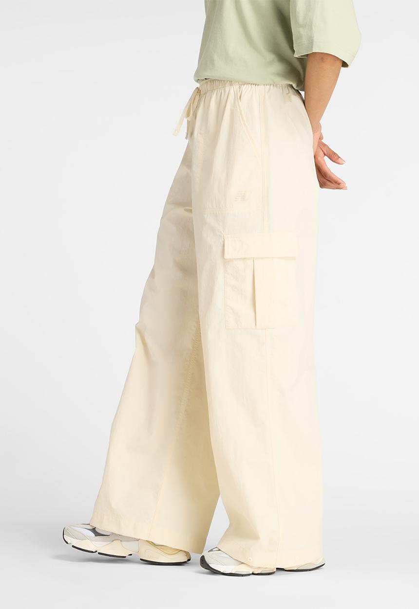 New Balance  - New Balance Cargo Pant - Linen