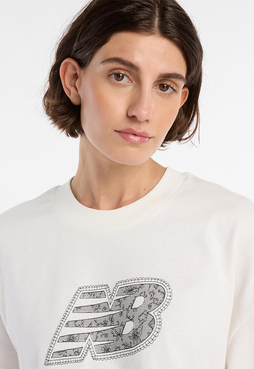 New Balance  - NB Athletics Lace NB Tee - Sea Salt