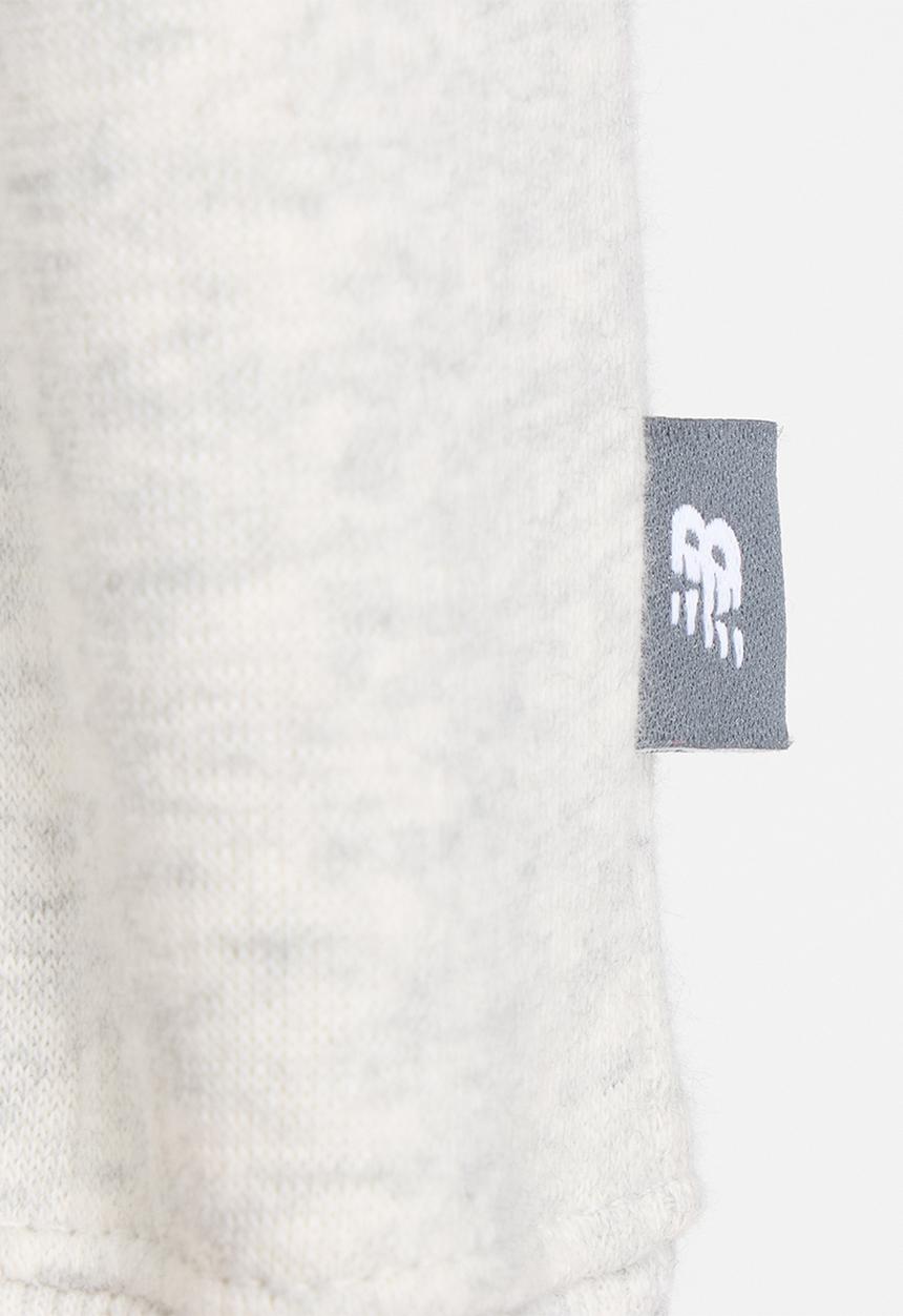 New Balance  - New Balance Linear Heritage Brushed Fleece Crew - Ash Heather