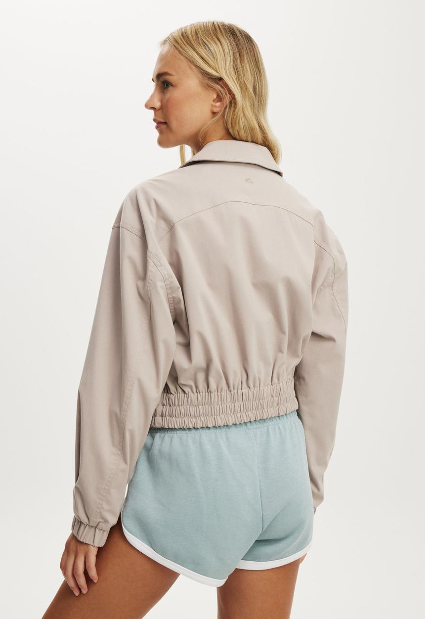 Cotton On - Active Coach Jacket - Allspice