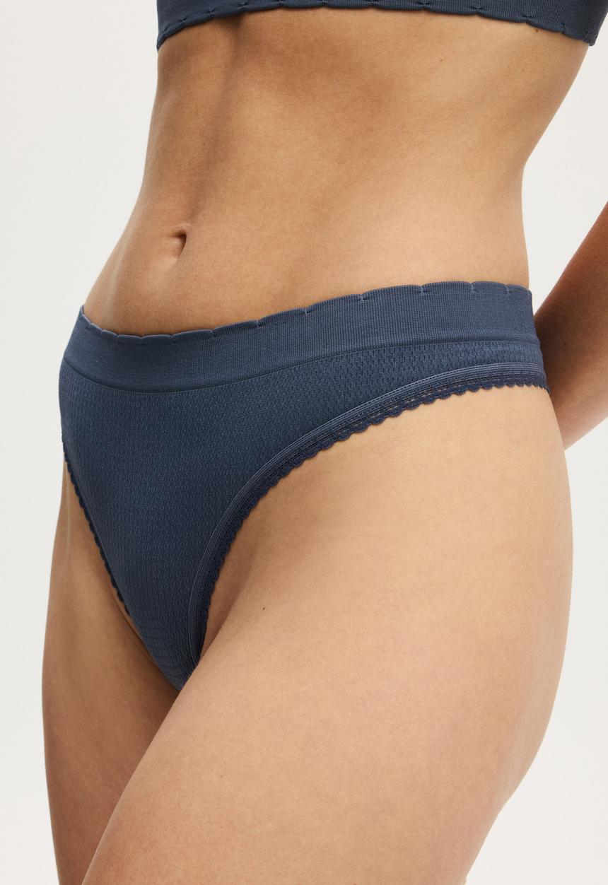 Cotton On - Seamless High Cut G String Brief - Steely Blue Wash Texture