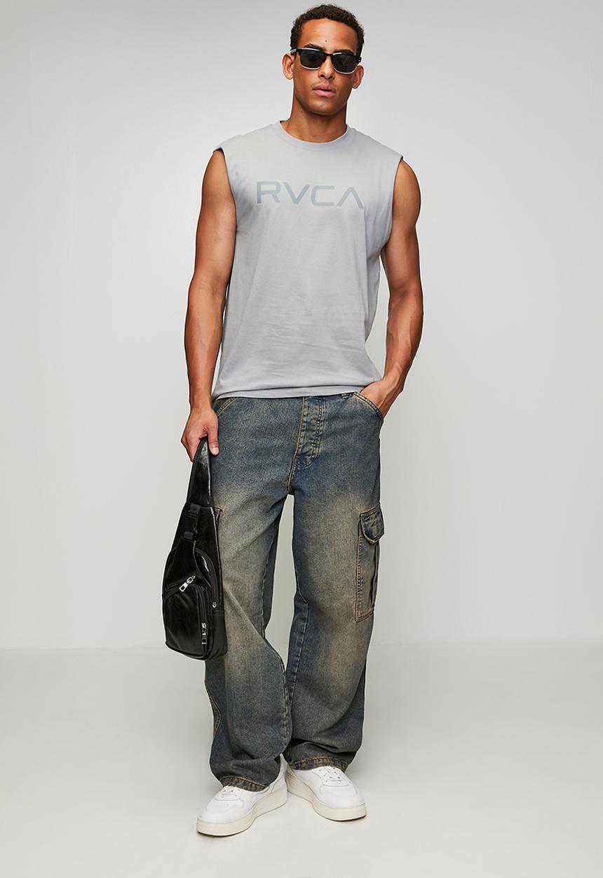 RVCA - Big rvca muscle - monument - charcoal logo