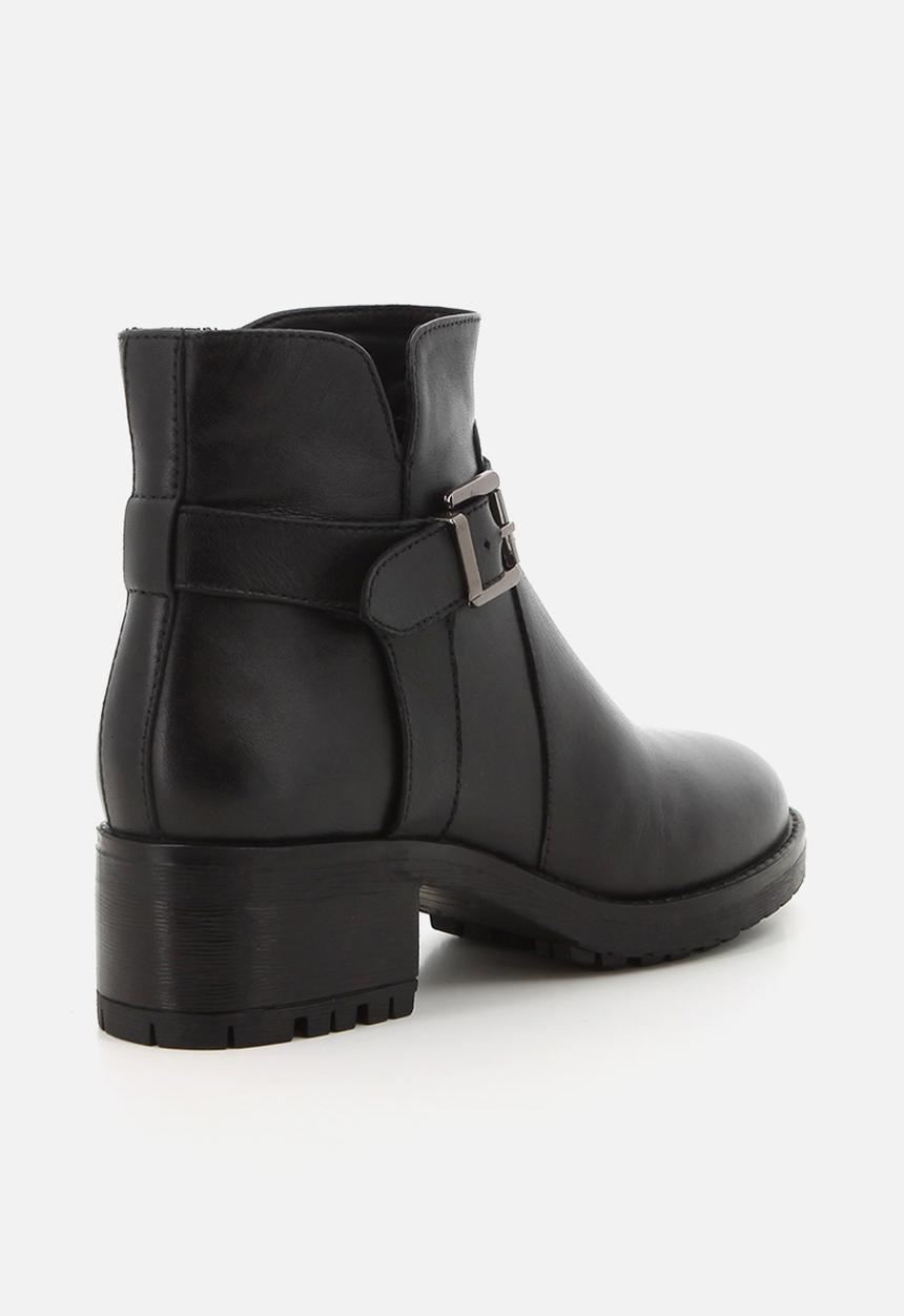 Hush Puppies - Hazel leather boot - black