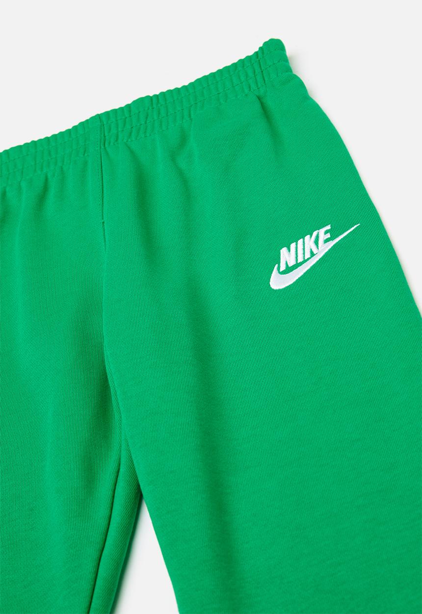 Nike - Nike reveal french terry set - stadium green