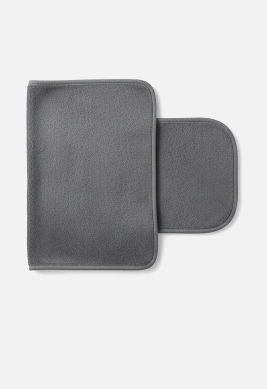 Glam Beauty - Large Magic Make Up Remover 2 Piece Set - Light Grey