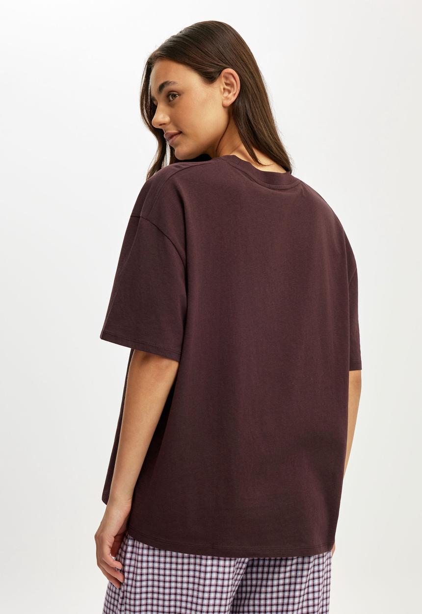 Cotton On - Oversized lounge graphic tee - chocolate plum/ thinking about me