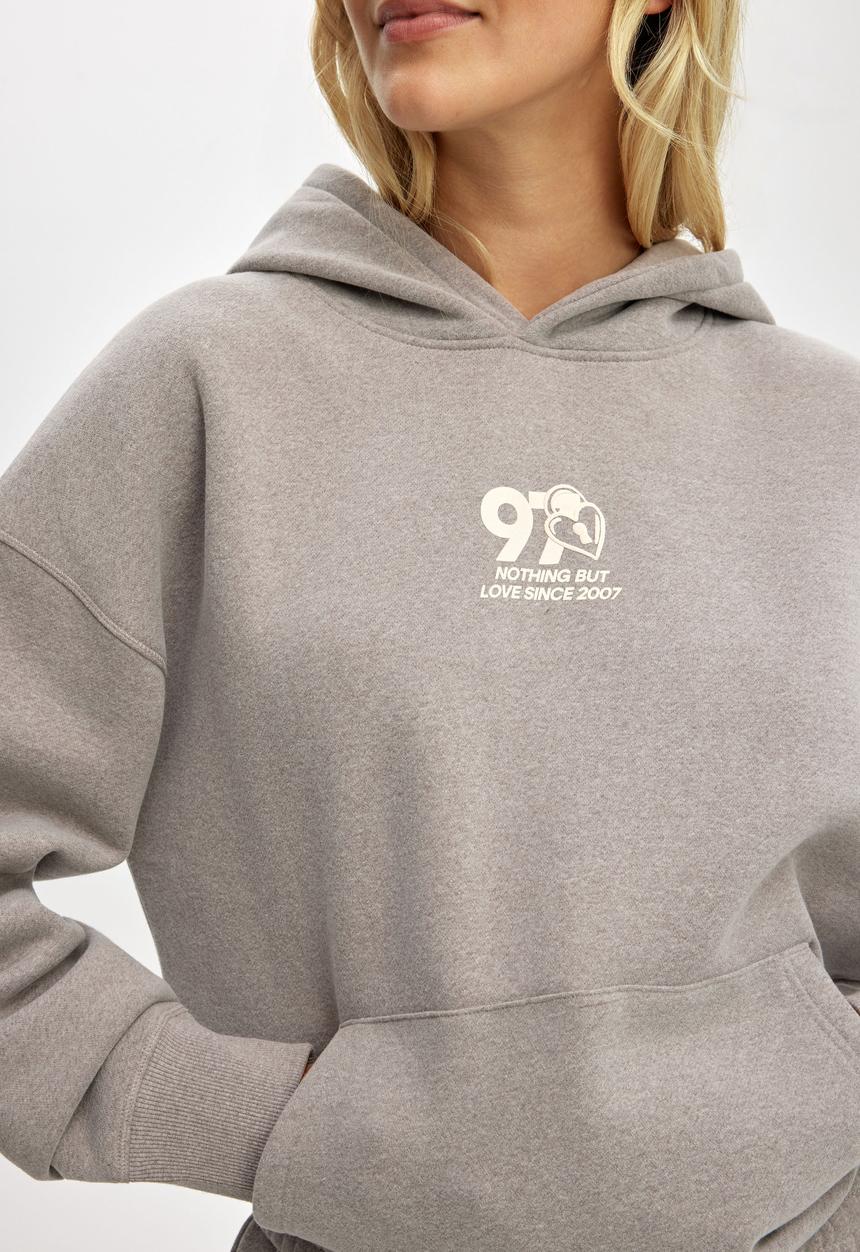 Cotton On - Plush Premium Graphic Hoodie - Mocha Marle/With Love