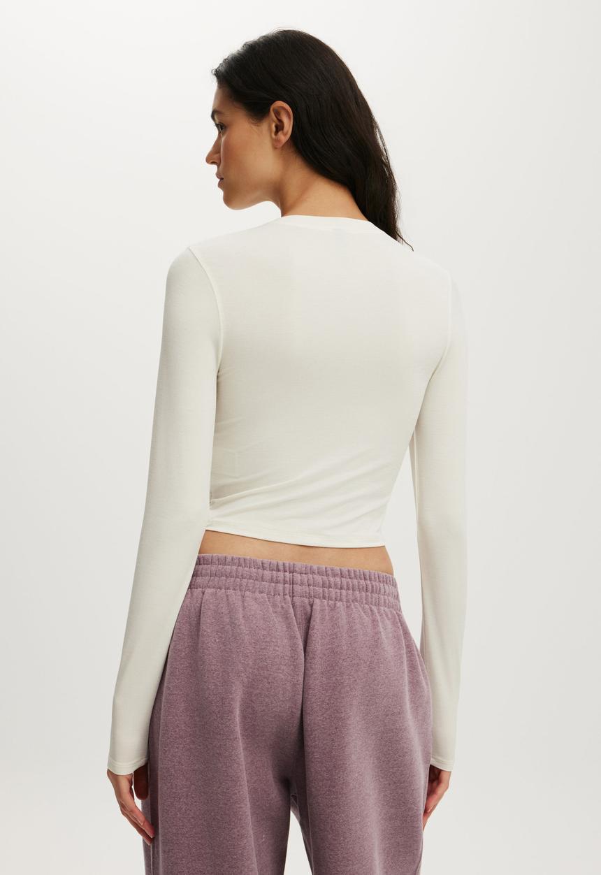 Cotton On - Active Ruched Front Long Sleeve - Coconut Milk