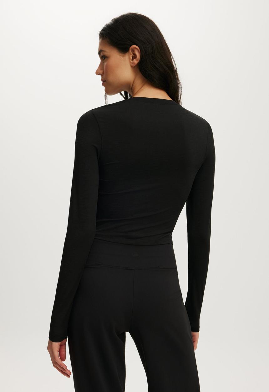Cotton On - Active Ruched Front Long Sleeve - Black