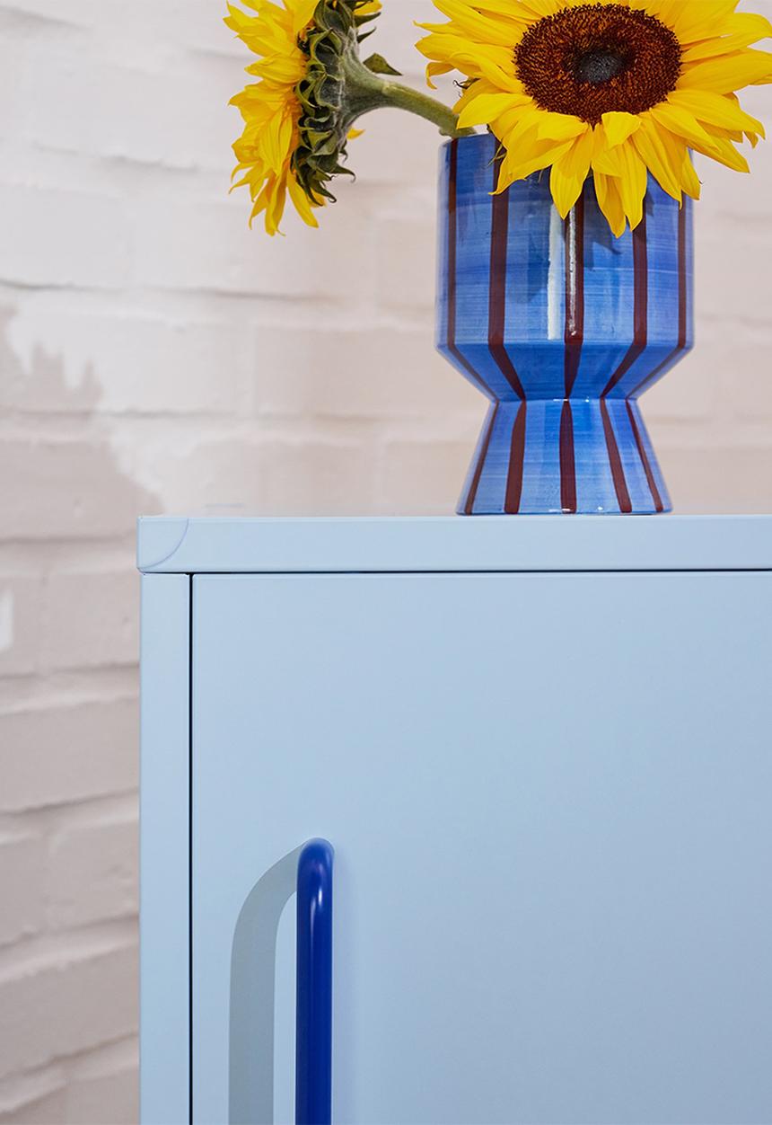 Popstrukt - Sprinkles Side Table - Blueberry Splash