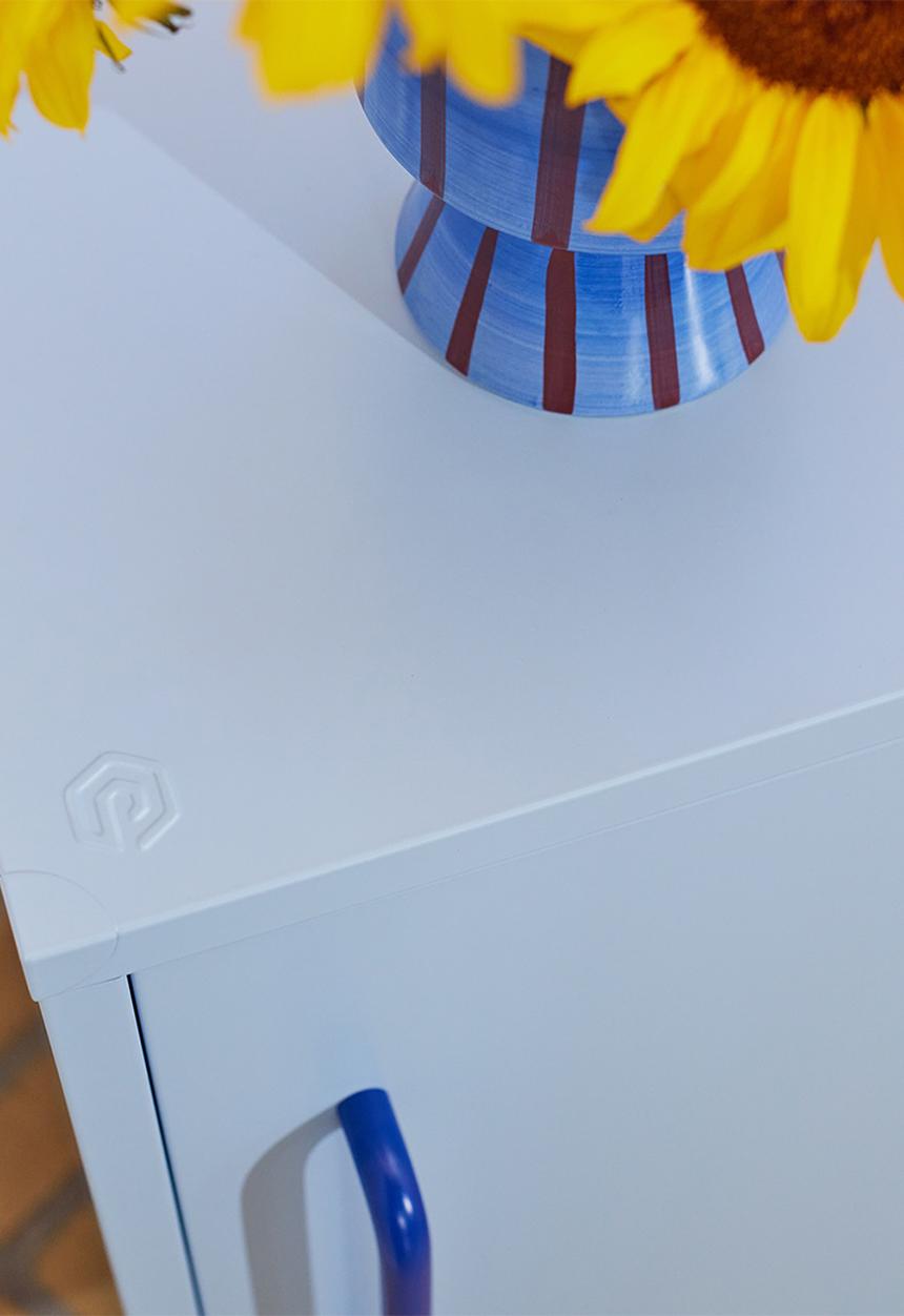 Popstrukt - Sprinkles Side Table - Blueberry Splash