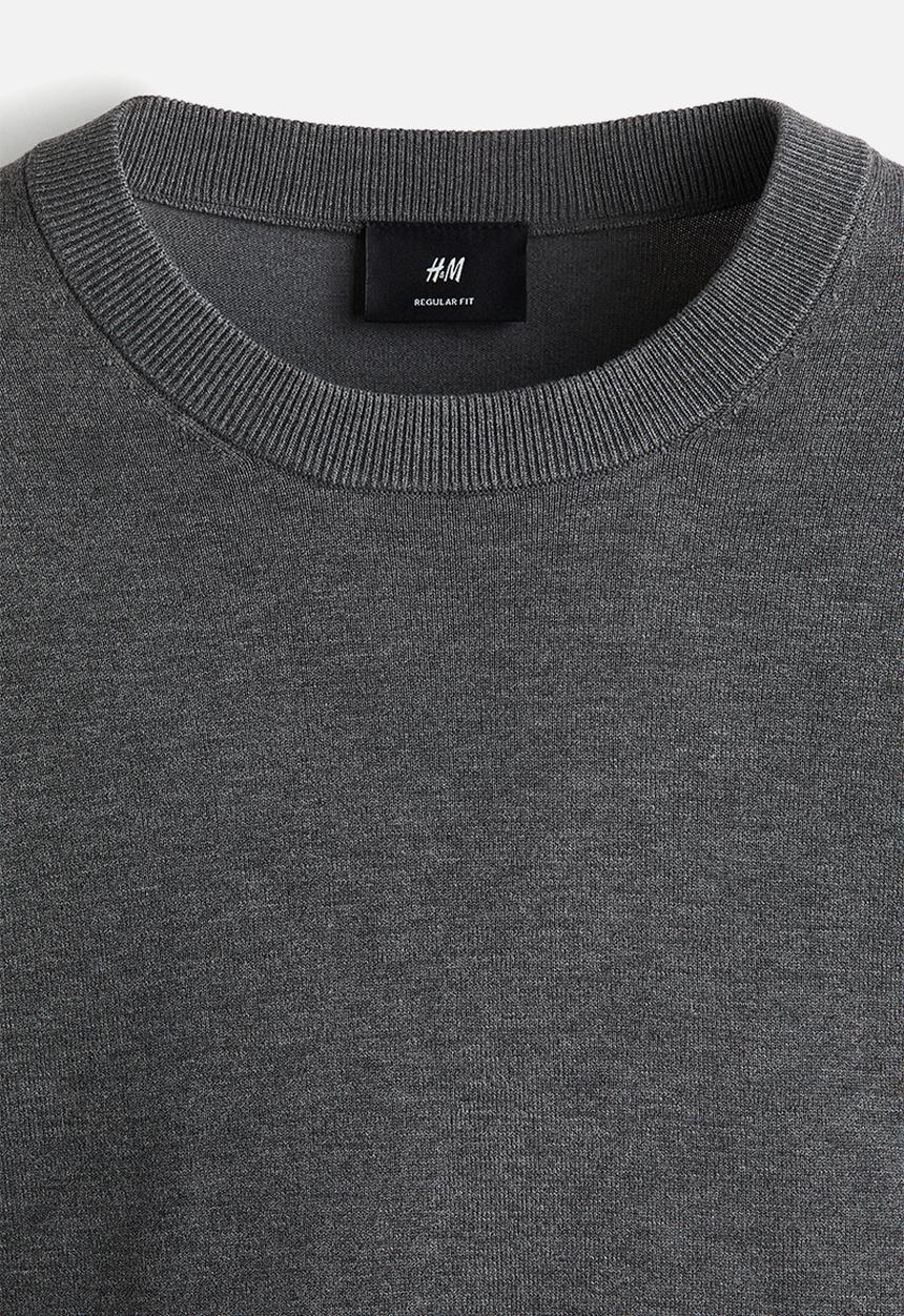 H&M - Regular fit fine-knit jumper - grey